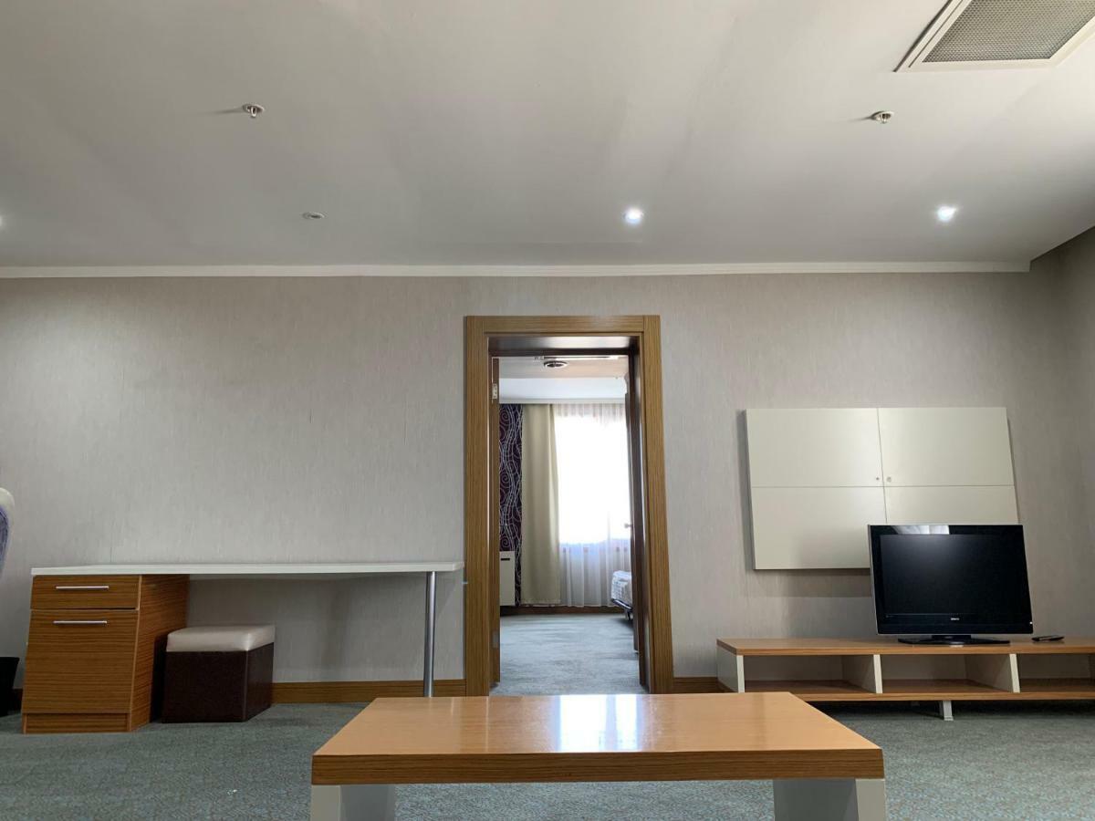 Grand Nur Plaza Hotel Aktau  Exterior foto