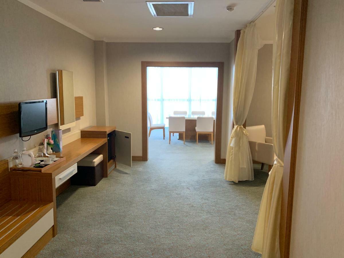 Grand Nur Plaza Hotel Aktau  Exterior foto