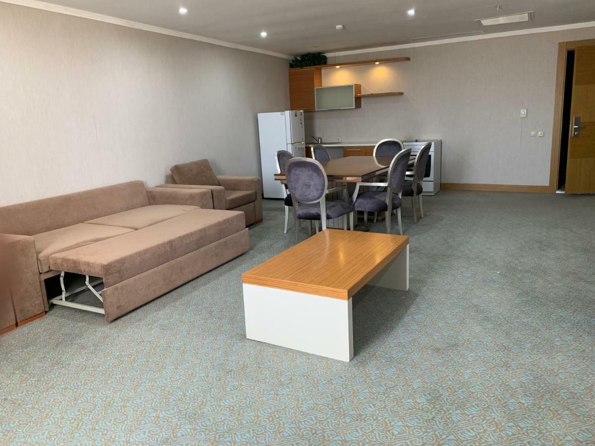 Grand Nur Plaza Hotel Aktau  Exterior foto